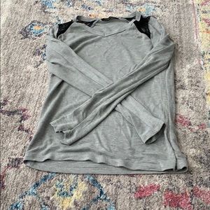 Long sleeve shirts